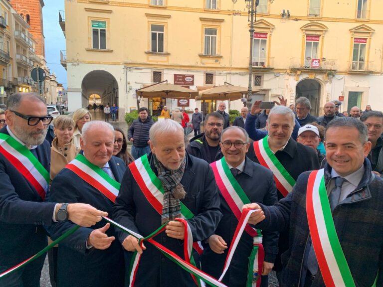 005ae3cb-1597-4ab5-bfd9-91eff1e5128f