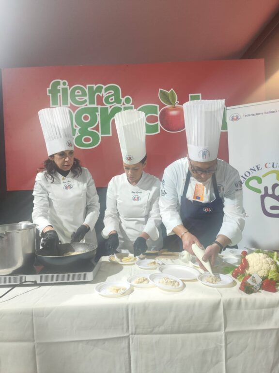 649059391_1456165583110194_5285606489779721703_n (1)