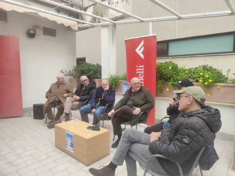 f5726cce-fcf2-4481-9493-e3f2b0e279cc