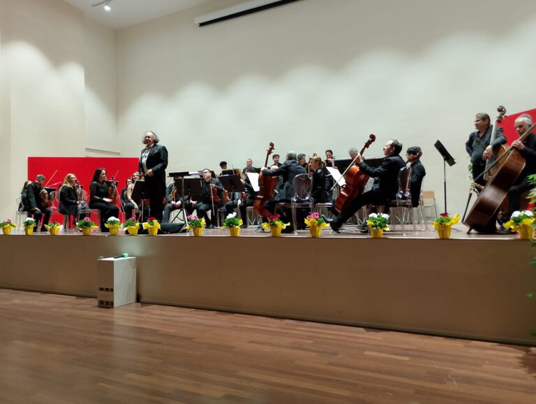 238c0315-06ff-4bc0-a8e7-d9b1f1209dd0