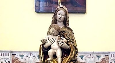 SABAP-CE-E-BN_PRESENTAZIONE-RESTAURO-MADONNA-COL-BAMBINO.-PH.-SIMONE-FORESTA-111-400x220