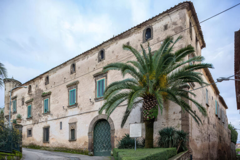 palazzo cocozza casolla - 1