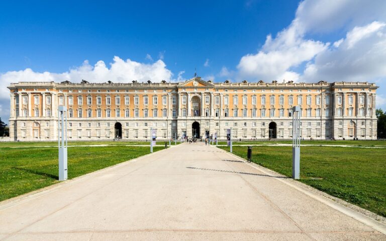 reggia-caserta-hd